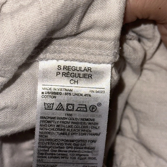 cream linen blend GAP drawstring shorts size small regular - Picture 4 of 4